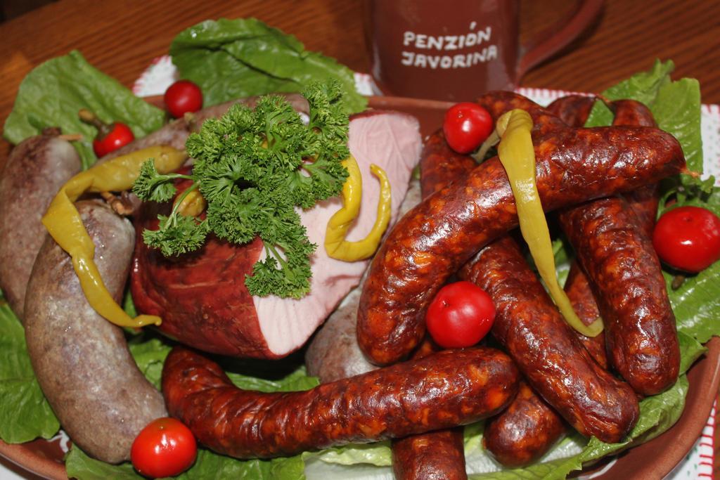 Penzion Javorina Čičmany Bagian luar foto